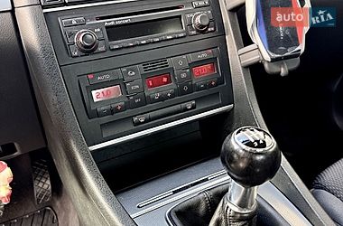 Седан Audi A4 2002 в Дрогобыче