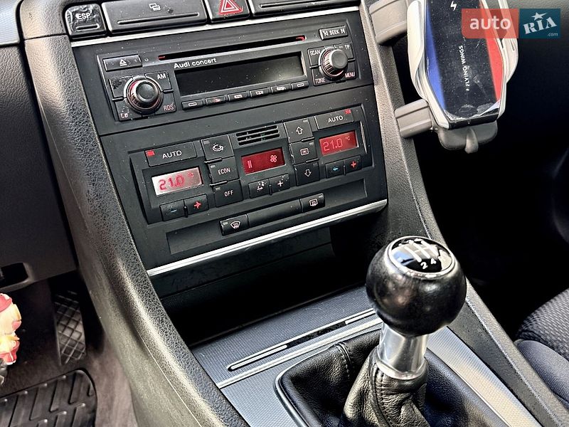 Седан Audi A4 2002 в Дрогобыче