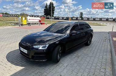 Audi A4  2016