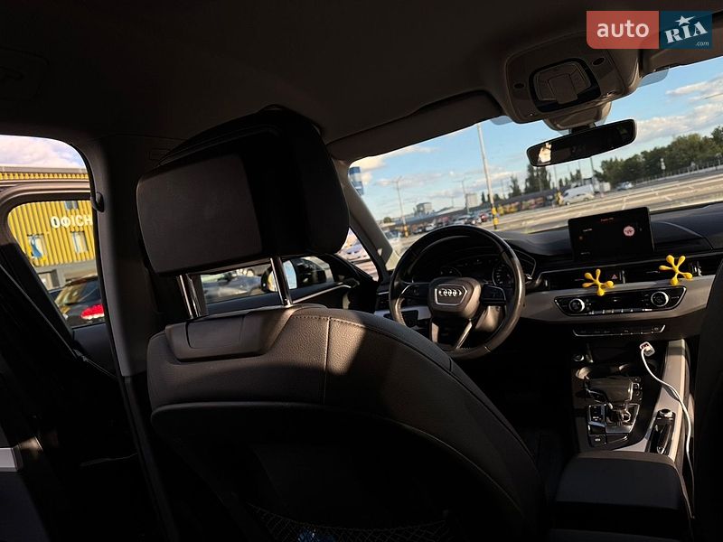 Універсал Audi A4 2019 в Києві