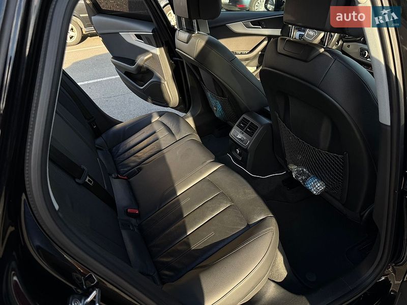 Універсал Audi A4 2019 в Києві