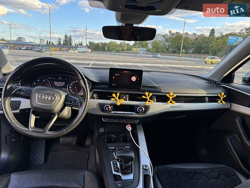Універсал Audi A4 2019 в Києві
