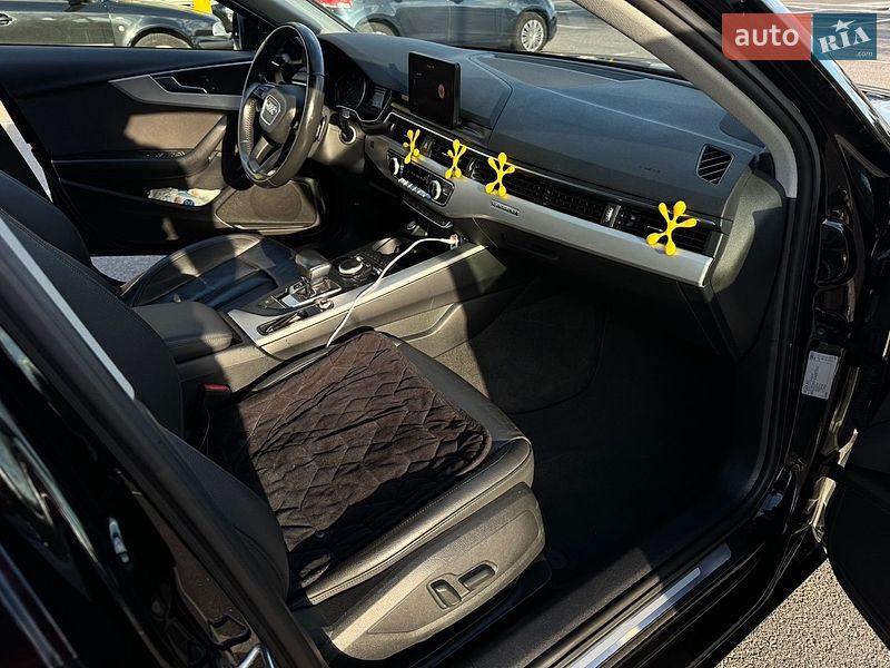 Універсал Audi A4 2019 в Києві