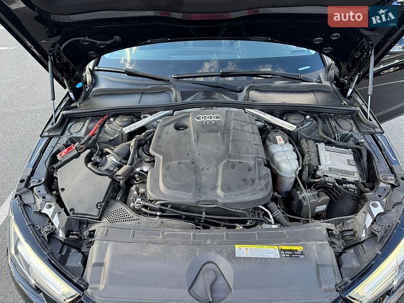 Універсал Audi A4 2019 в Києві