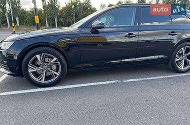 Універсал Audi A4 2019 в Києві