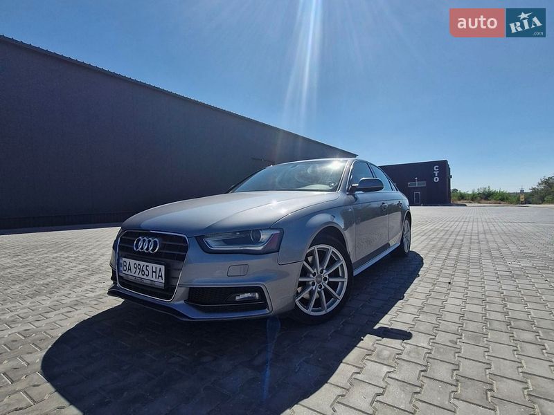 Седан Audi A4 2014 в Кропивницком
