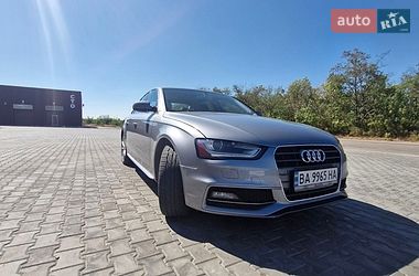 Седан Audi A4 2014 в Кропивницком