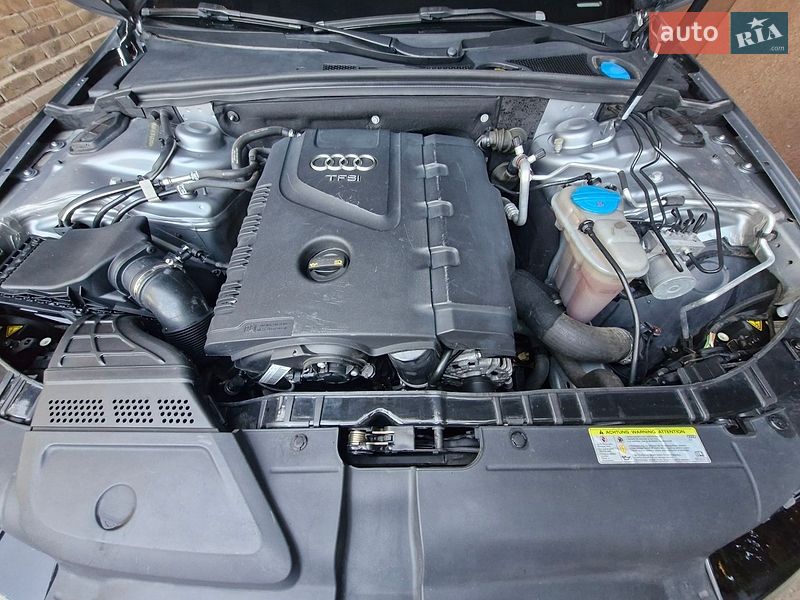 Седан Audi A4 2014 в Кропивницком