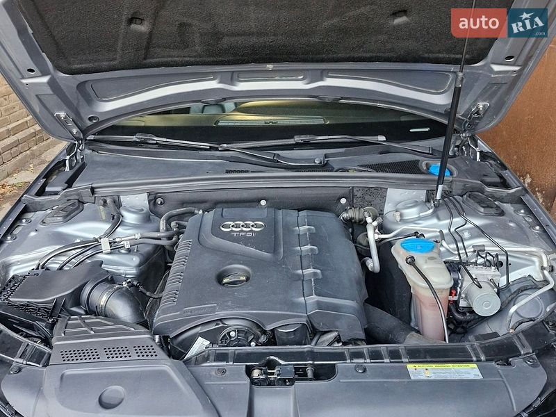 Седан Audi A4 2014 в Кропивницком