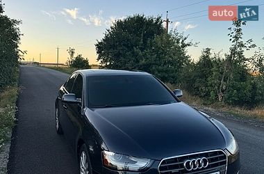 Audi A4  2012