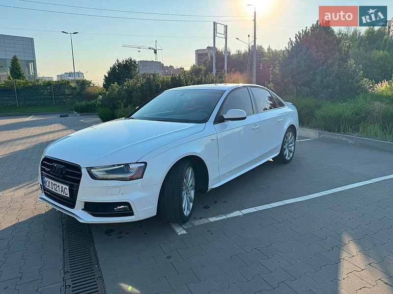 Седан Audi A4 2013 в Харкові