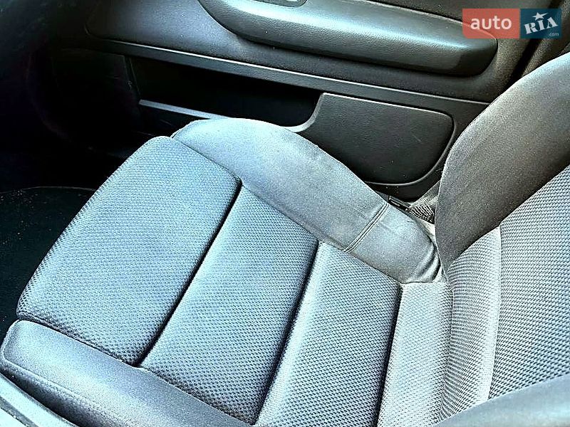 Универсал Audi A4 2003 в Харькове