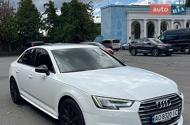 Audi A4  2017