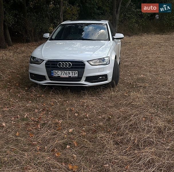 Седан Audi A4 2015 в Черкассах
