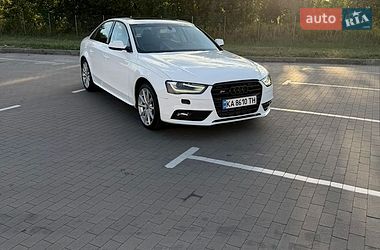 Audi A4  2015