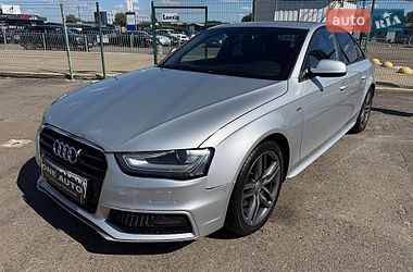 Седан Audi A4 2014 в Києві