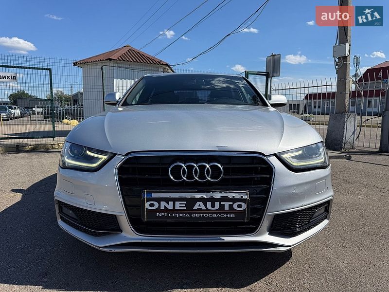 Седан Audi A4 2014 в Києві