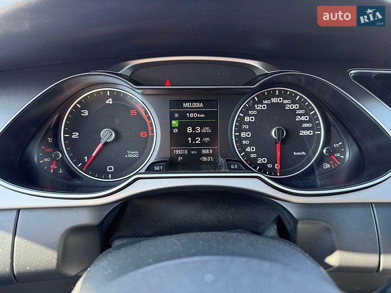 Седан Audi A4 2014 в Києві
