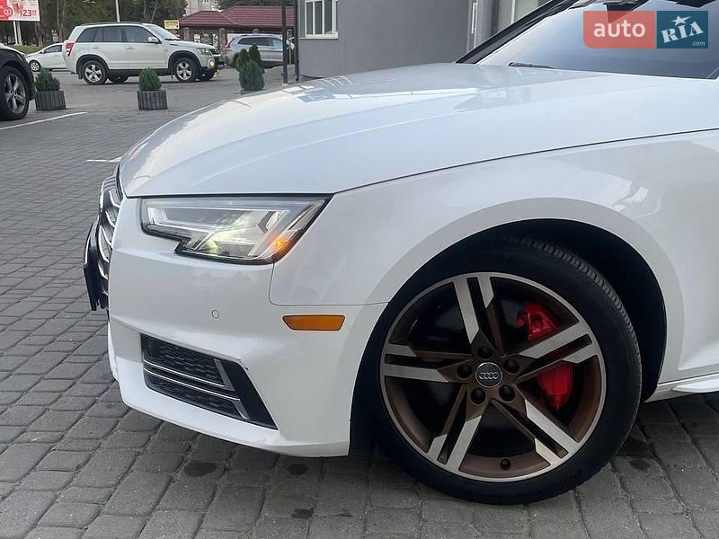 Седан Audi A4 2017 в Вінниці