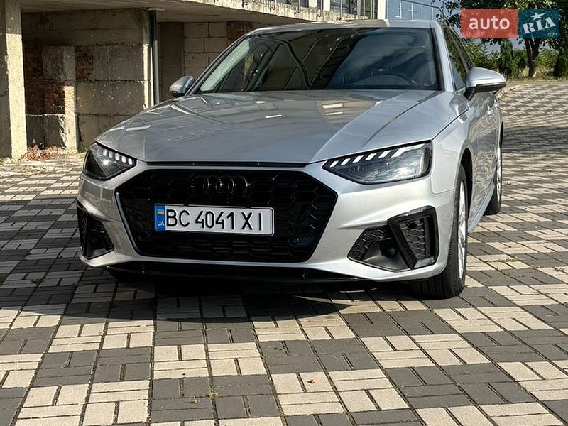 Седан Audi A4 2020 в Львове