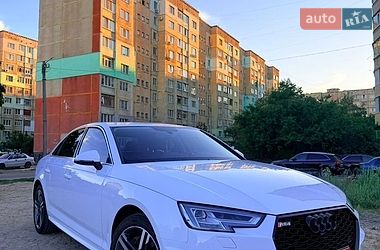 Audi A4  2018
