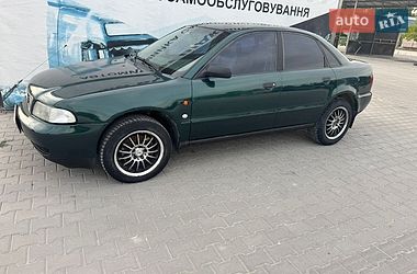 Седан Audi A4 1995 в Хмельницком Седан Audi A4 1995 в Хмельницком