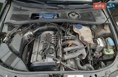 Седан Audi A4 1995 в Деньги