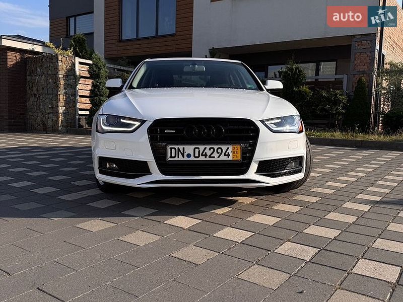 Седан Audi A4 2015 в Стрию фото 2 Седан Audi A4 2015 в Стрию