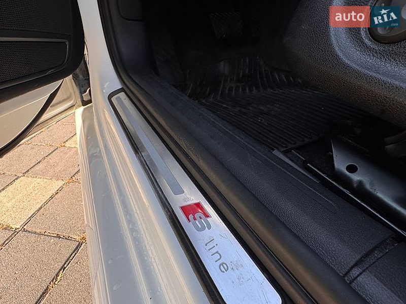 Седан Audi A4 2015 в Стрию фото 23 Седан Audi A4 2015 в Стрию
