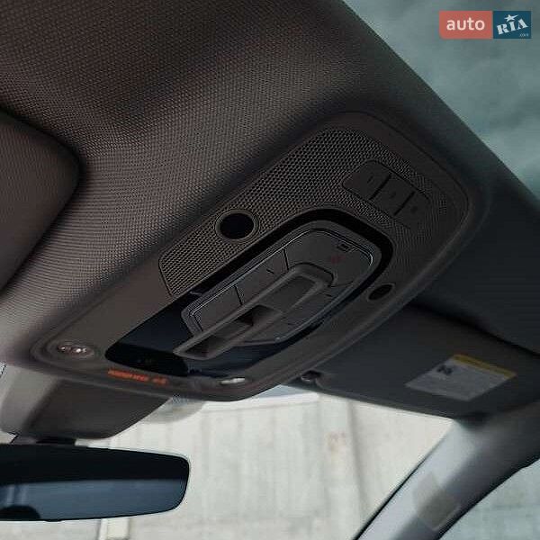 Седан Audi A4 2018 в Києві