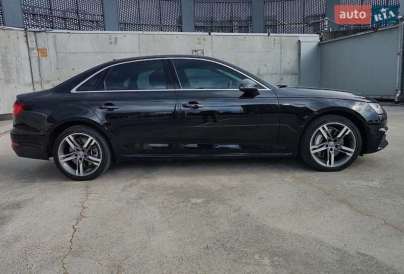 Седан Audi A4 2018 в Києві