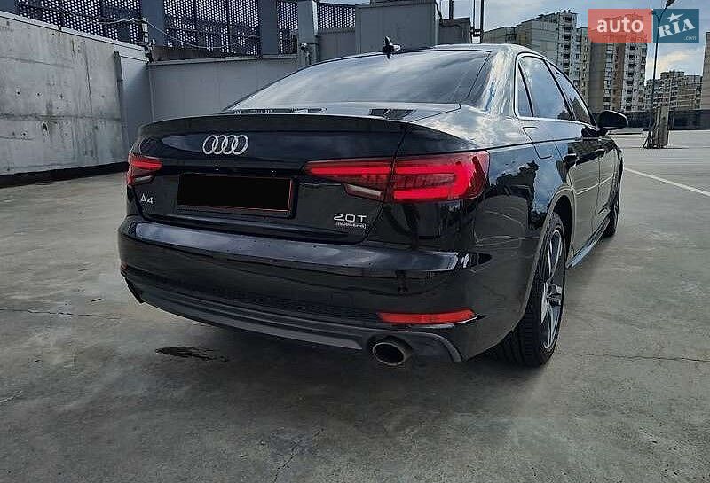 Седан Audi A4 2018 в Києві