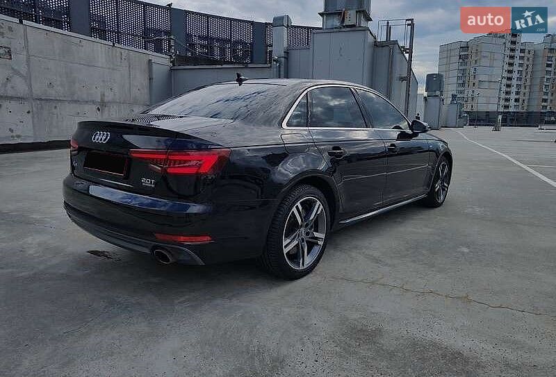 Седан Audi A4 2018 в Києві
