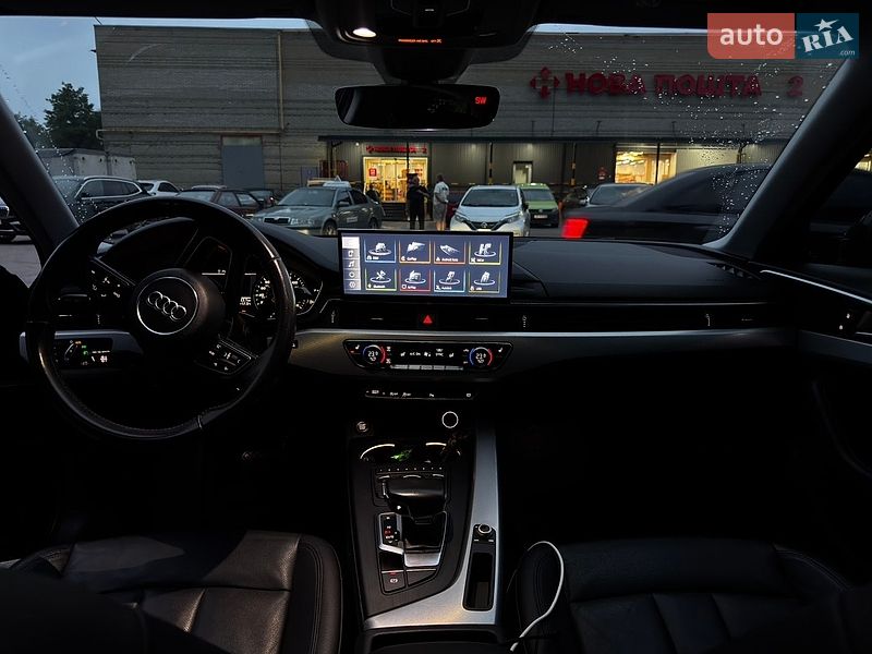 Седан Audi A4 2017 в Дніпрі