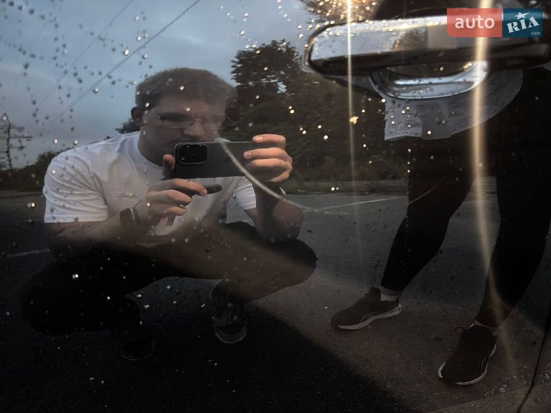Седан Audi A4 2017 в Дніпрі