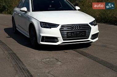 Audi A4  2017