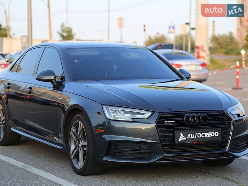 Audi A4 2018 Audi A4 2018