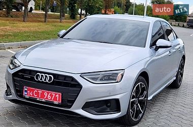 Audi A4  2022