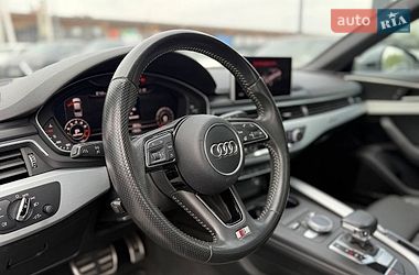 Седан Audi A4 2016 в Львове