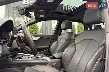 Седан Audi A4 2016 в Львове