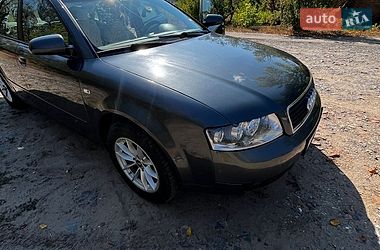 Audi A4  2004