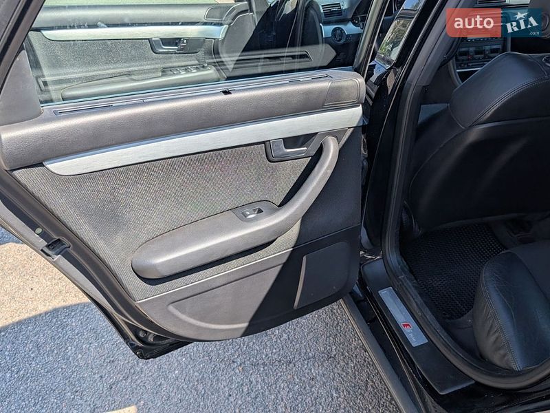 Универсал Audi A4 2005 в Днепре