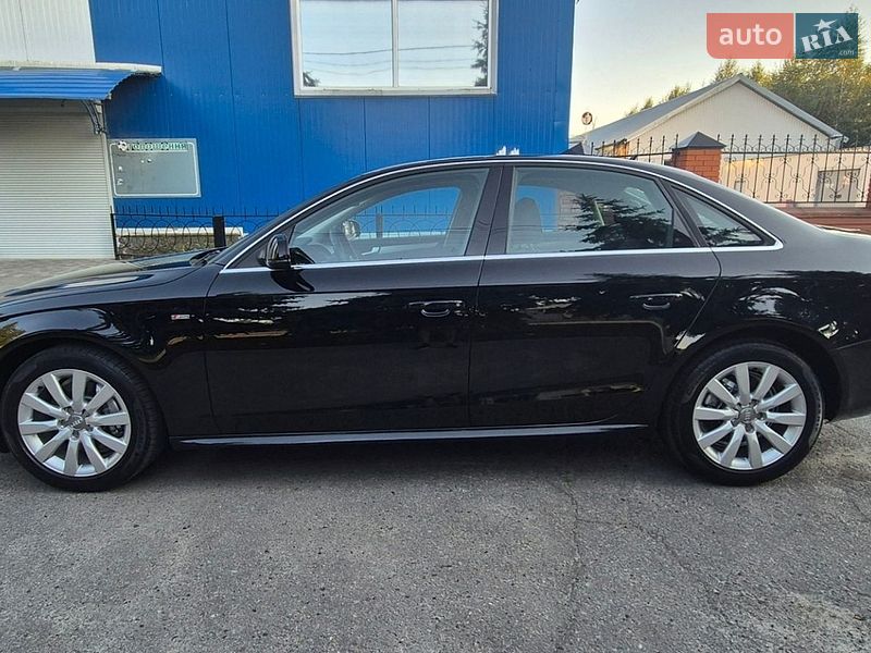 Седан Audi A4 2015 в Полтаві
