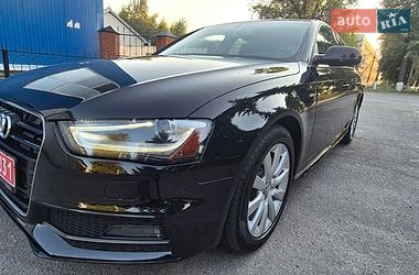 Седан Audi A4 2015 в Полтаві
