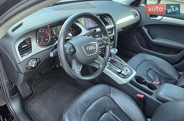 Седан Audi A4 2015 в Полтаві