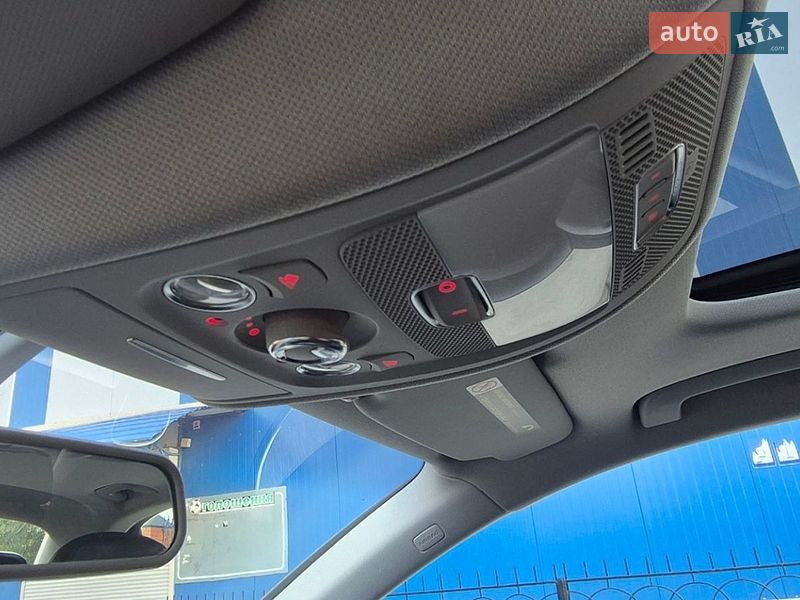 Седан Audi A4 2015 в Полтаві