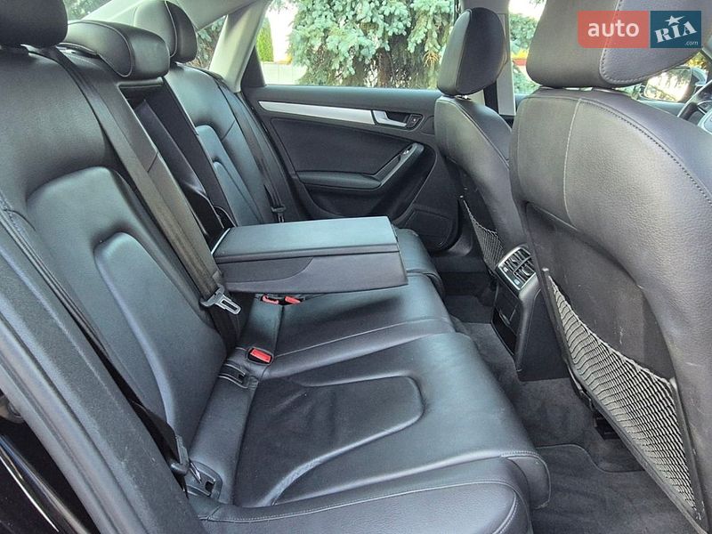 Седан Audi A4 2015 в Полтаві