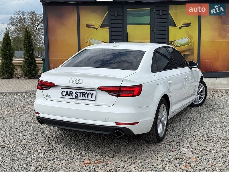 Седан Audi A4 2017 в Стрые
