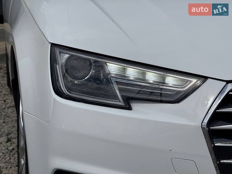 Седан Audi A4 2017 в Стрые