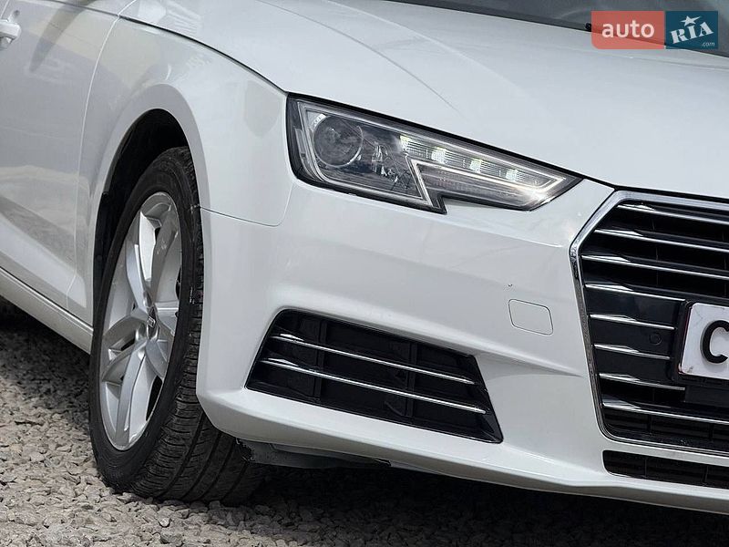 Седан Audi A4 2017 в Стрые